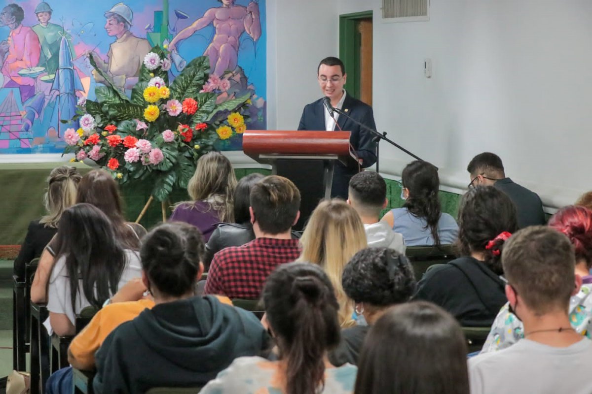 Conferencia_cuidado_del_planeta___rea_metropolitana.jpg